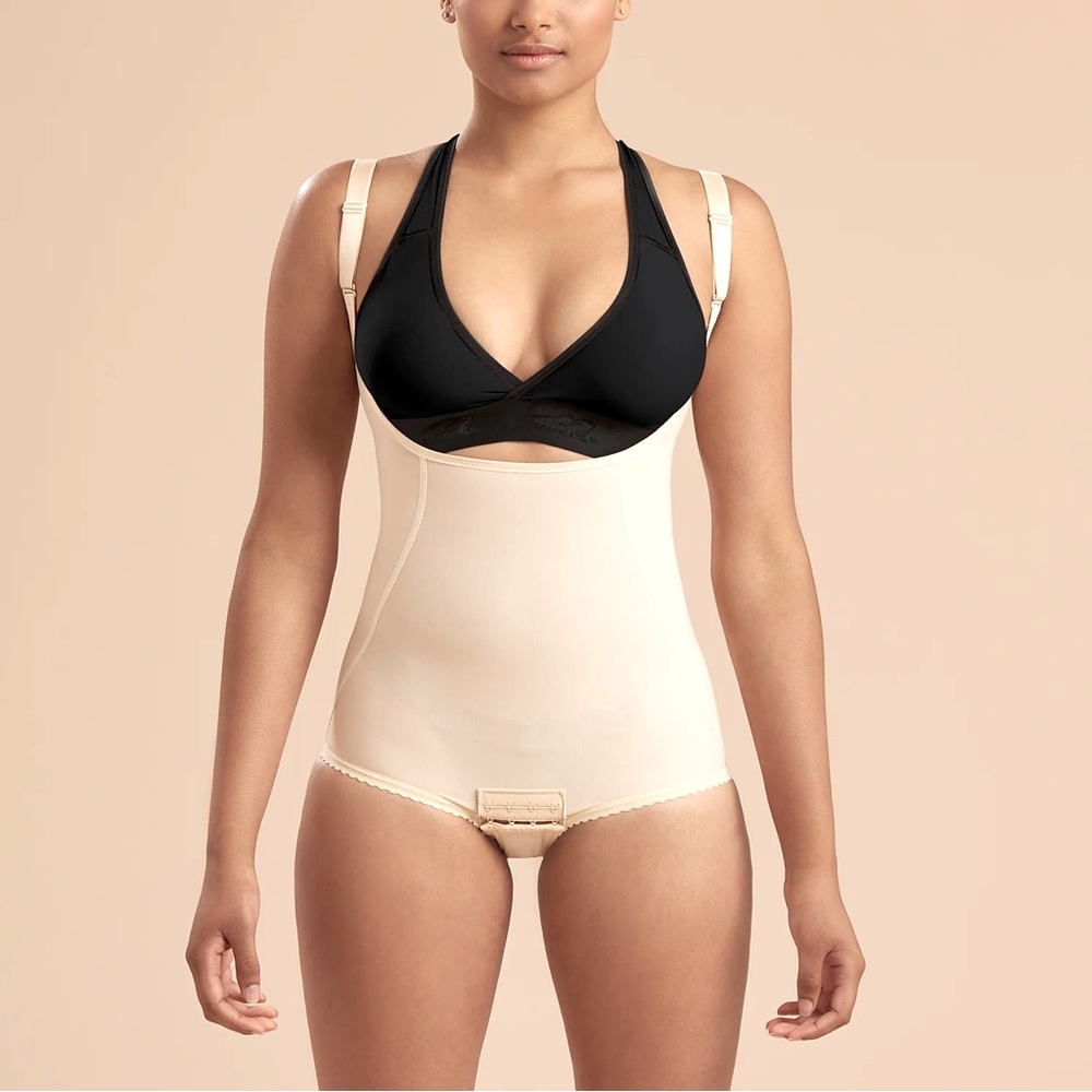 Seamless Cream Shapewear Bodysuit